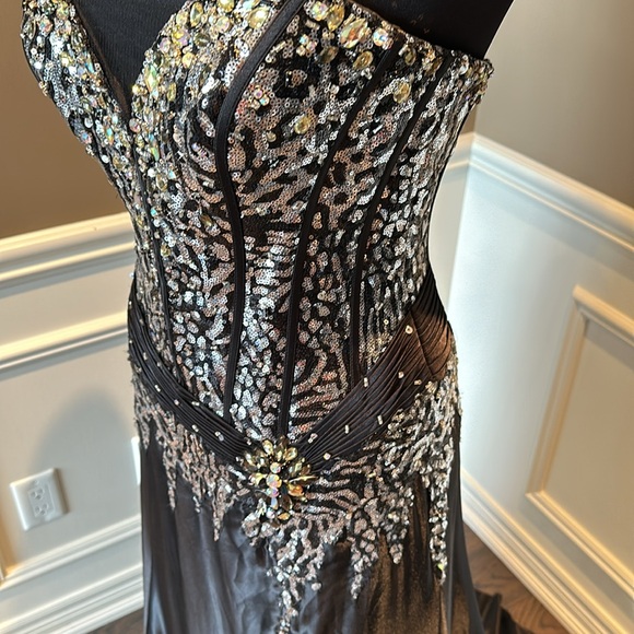 TONY BOWLS PARIS BLACK SILVER DRESS - Picture 12 of 17